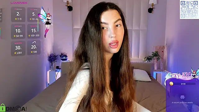 LiraRevery online show from December 2025 11:20:02 PM