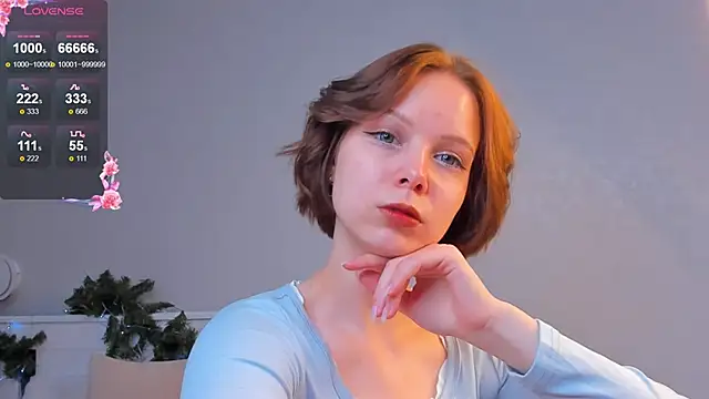 UmbraVelour online show from December 2025 01:47:02 PM