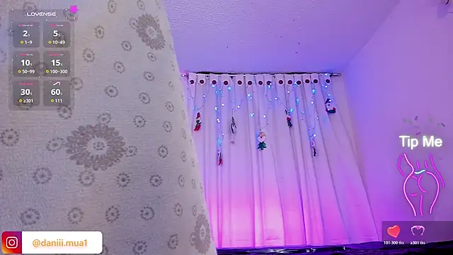 daniii mua online show from November 2025 10:36:01 AM