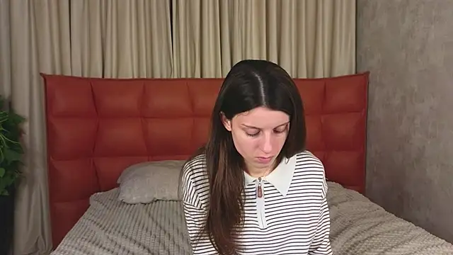 VelvetNyxen online show from November 2025 03:01:02 PM