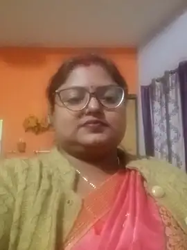 Simran62 online show from December 2025 05:36:01 PM