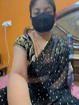 cutestpearl online show from March 2026 06:59:02 PM