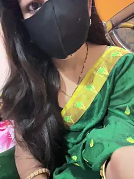 cutestpearl online show from February 2026 07:02:01 PM