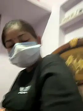 Snapshot of cutestpearl chatting on November 2025 06:13:01 AM cutestpearl online show from November 2025 06:13:01 AM