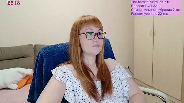 Foxy-lady online show from June 2026 02:04:01 PM