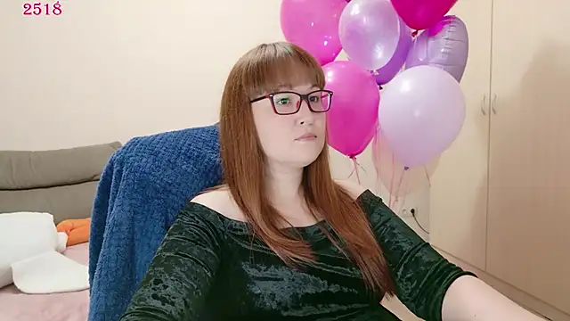 Foxy-lady online show from May 2026 01:06:01 PM