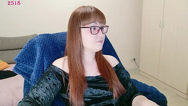 Foxy-lady online show from May 2026 05:34:02 PM