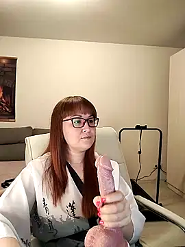 Snapshot of Foxy-lady chatting on October 2025 02:36:02 PM Foxy-lady online show from October 2025 02:36:02 PM