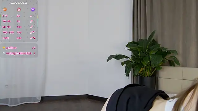 NicoletteBean online show from February 2026 06:54:02 AM