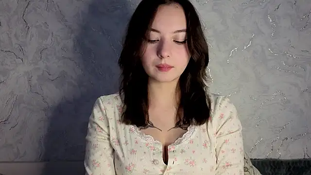 moonjane online show from April 2026 12:53:02 PM