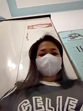 PamPii2x online show from April 2026 01:50:02 PM