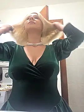 KaylinJan online show from March 2026 05:08:02 AM