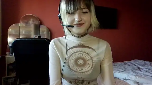 SkylaPorter online show from November 2025 11:31:01 AM