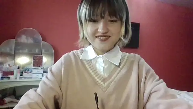 SkylaPorter online show from December 2025 10:16:02 AM