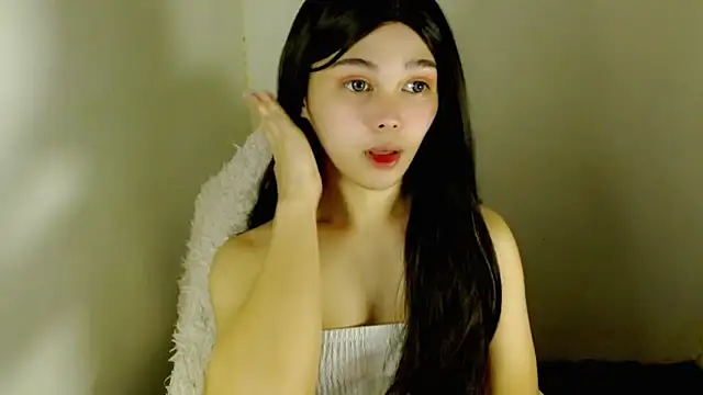 sluttyLeila online show from November 2025 12:09:01 AM