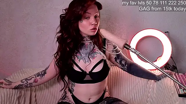 Snapshot of hanna_baeee chatting on May 2026 10:00:02 AM hanna baeee online show from May 2026 10:00:02 AM