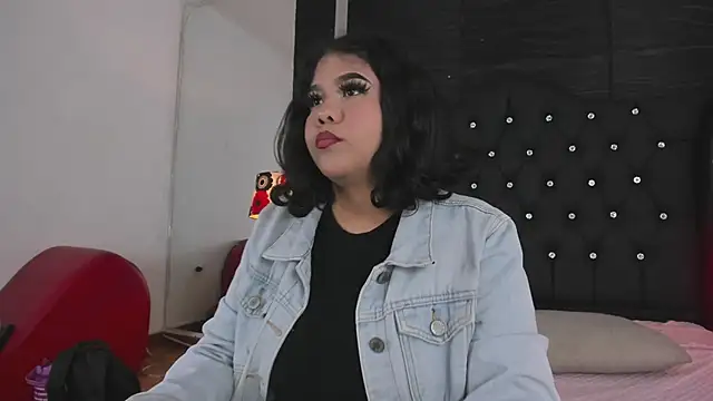 Amanda Mooree online show from April 2026 04:28:02 AM