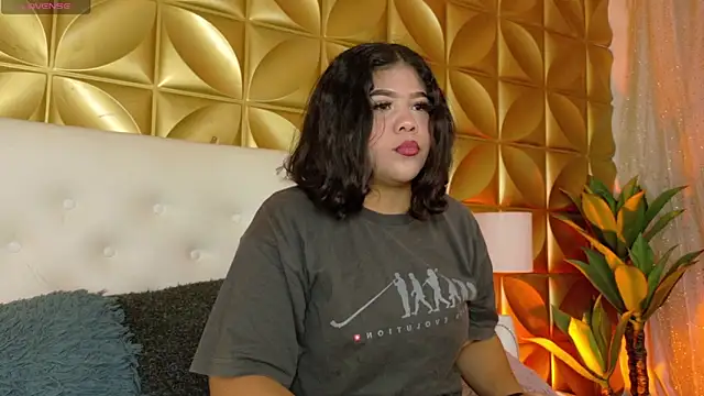 Amanda Mooree online show from April 2026 04:08:02 AM