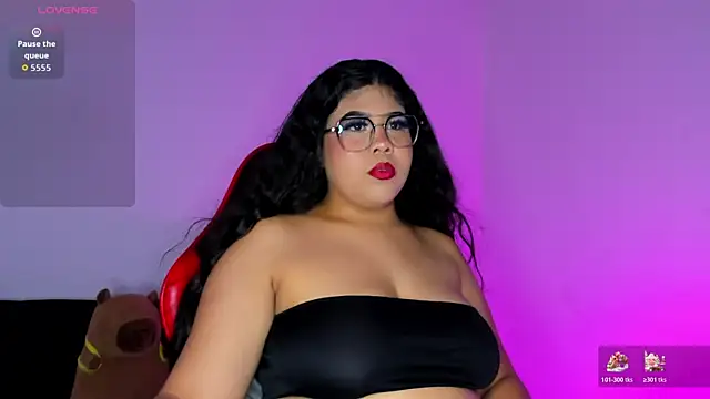 Amanda Mooree online show from November 2025 09:42:02 AM