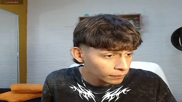 DraxBlade09 online show from January 2026 08:35:02 PM