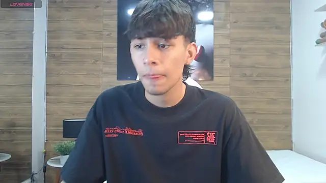 DraxBlade09 online show from April 2026 05:30:01 PM