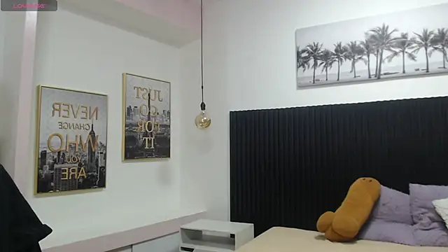 DraxBlade09 online show from December 2025 08:12:01 PM