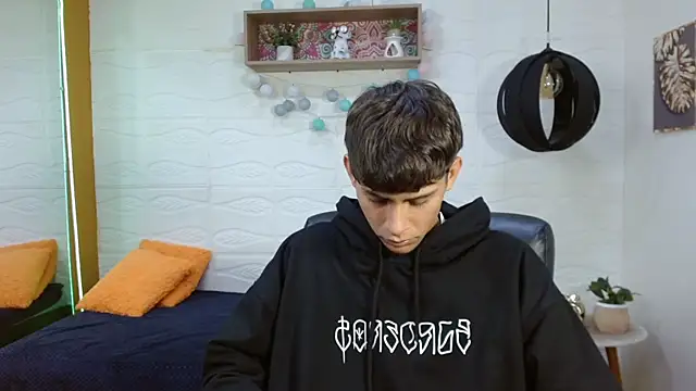 DraxBlade09 online show from January 2026 07:19:02 PM