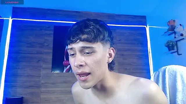 DraxBlade09 online show from March 2026 02:04:02 AM