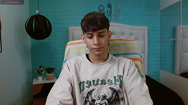 DraxBlade09 online show from March 2026 07:49:01 PM