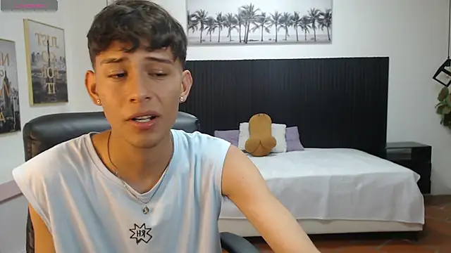 DraxBlade09 online show from November 2025 08:08:01 PM