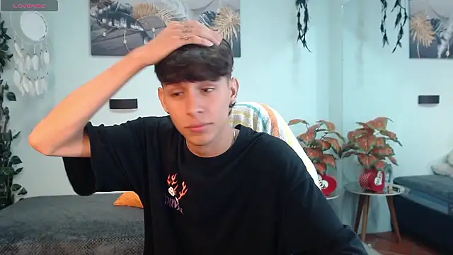 DraxBlade09 online show from March 2026 07:49:01 PM