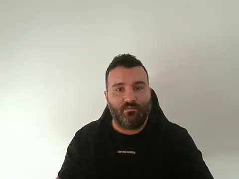 Yasinozturk3232 online show from November 2025 11:11:02 AM