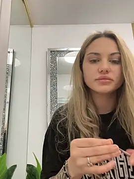 Chloe GraceeX online show from February 2026 06:19:02 PM