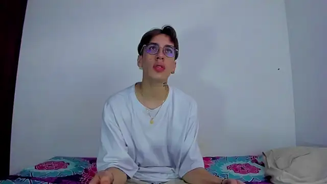 Dio  morningstar online show from December 2025 12:51:01 PM