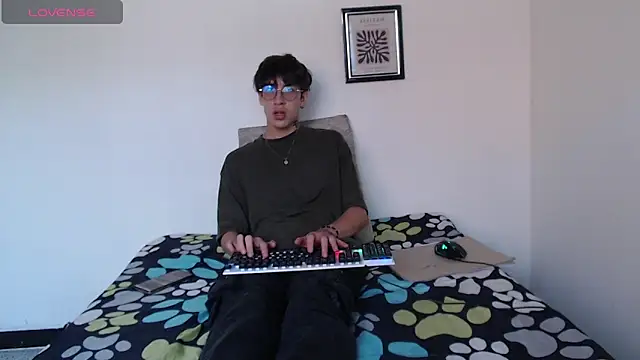 Snapshot of Dio__morningstar chatting on March 2026 12:16:01 PM Dio morningstar online show from March 2026 12:16:01 PM