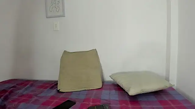 Snapshot of Dio__morningstar chatting on March 2026 12:01:01 PM Dio morningstar online show from March 2026 12:01:01 PM