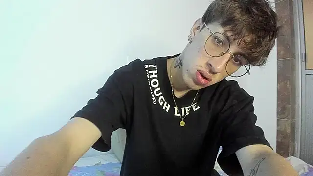 Snapshot of Dio__morningstar chatting on February 2026 08:30:01 PM Dio morningstar online show from February 2026 08:30:01 PM