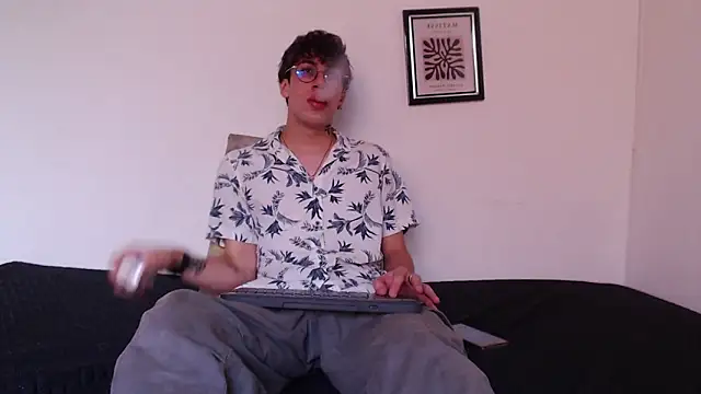 Snapshot of Dio__morningstar chatting on March 2026 12:17:01 PM Dio morningstar online show from March 2026 12:17:01 PM