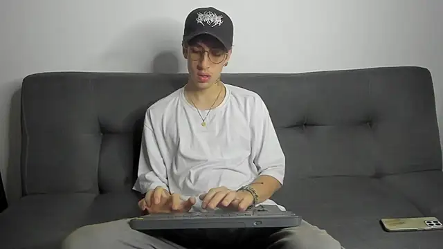 Dio  morningstar online show from November 2025 11:33:01 AM