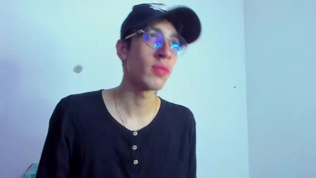 Snapshot of Dio__morningstar chatting on November 2025 12:16:01 PM Dio morningstar online show from November 2025 12:16:01 PM