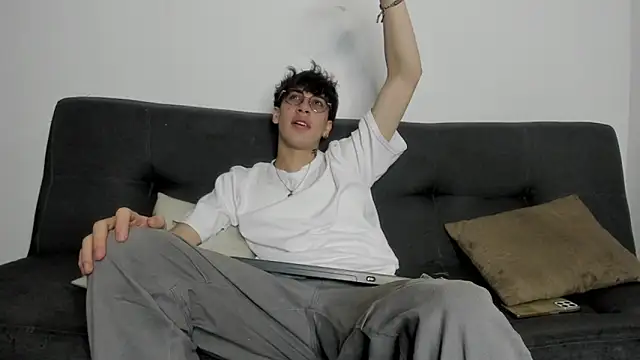 Dio  morningstar online show from January 2026 08:24:02 PM