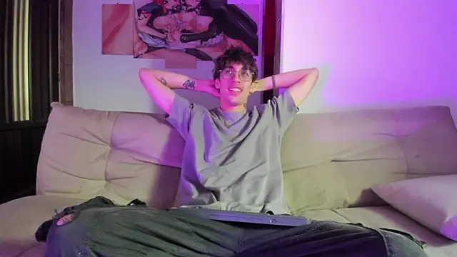 Snapshot of Dio__morningstar chatting on March 2026 12:35:02 PM Dio morningstar online show from March 2026 12:35:02 PM