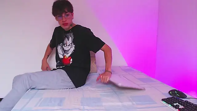 Snapshot of Dio__morningstar chatting on February 2026 08:19:01 PM Dio morningstar online show from February 2026 08:19:01 PM