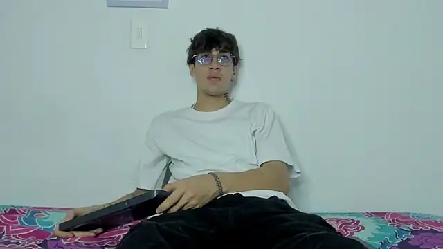 Snapshot of Dio__morningstar chatting on February 2026 08:16:01 PM Dio morningstar online show from February 2026 08:16:01 PM