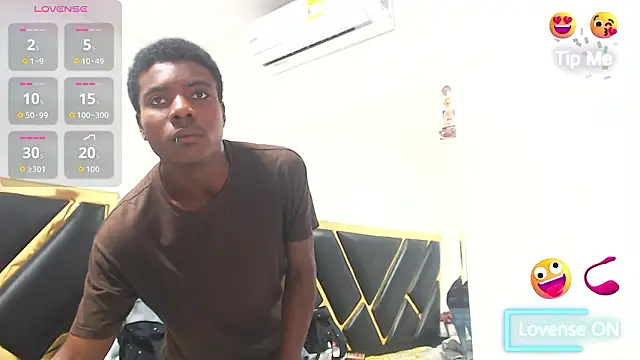 NoahJhonson69 online show from February 2026 11:37:02 AM