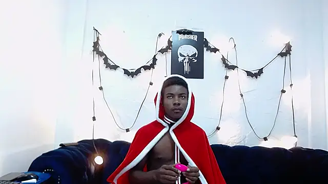 NoahJhonson69 online show from November 2025 07:36:02 PM