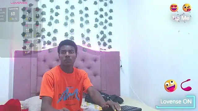 NoahJhonson69 online show from February 2026 11:55:02 AM