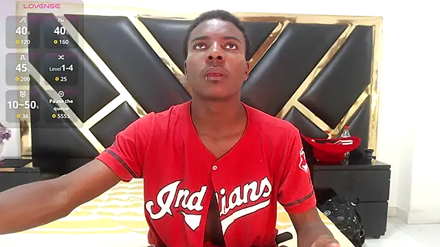 NoahJhonson69 online show from January 2026 07:29:01 PM