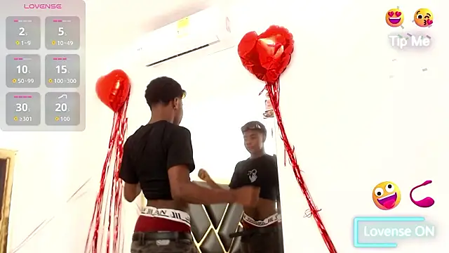 NoahJhonson69 online show from March 2026 04:32:02 PM