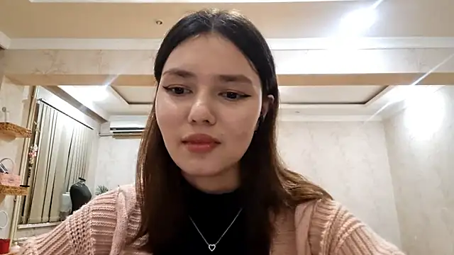 Snapshot of CorinneKindregans chatting on November 2025 03:33:02 PM CorinneKindregans online show from November 2025 03:33:02 PM